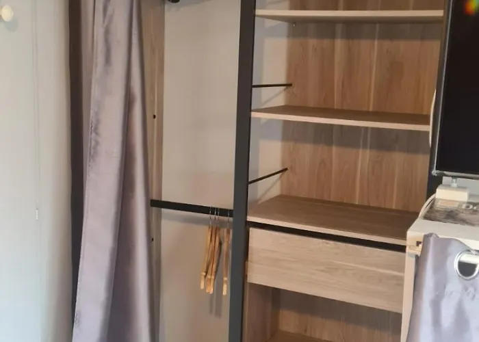 Дом отдыха Maison Ideale Pour Les Familles A 300m De La Сент-Мари-ла-Мер